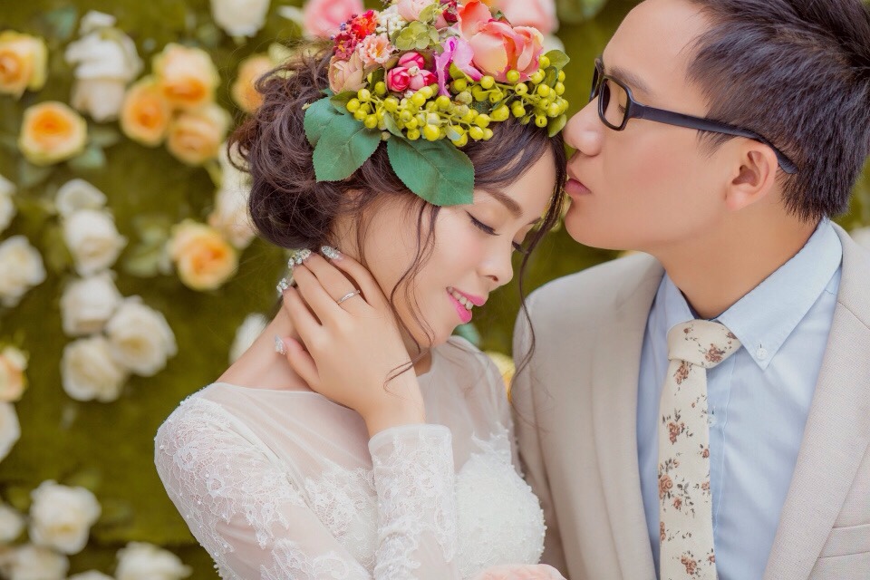 重拍的婚纱照到手
