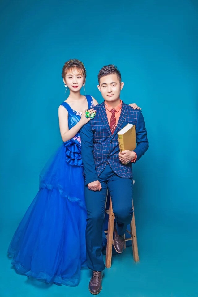 婚纱照新鲜出炉[喜欢]