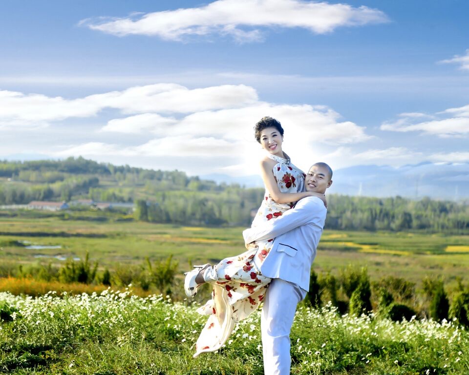 不甘心的婚纱照