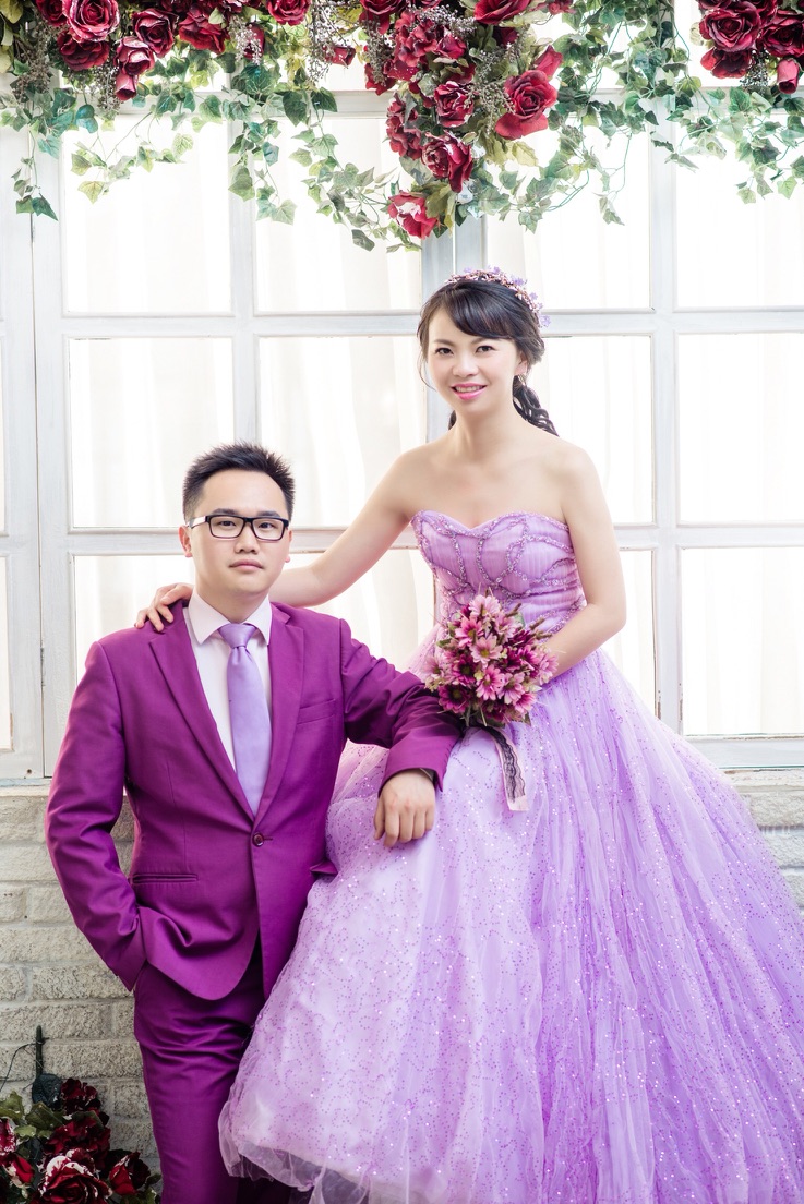 新鲜出炉的婚纱照