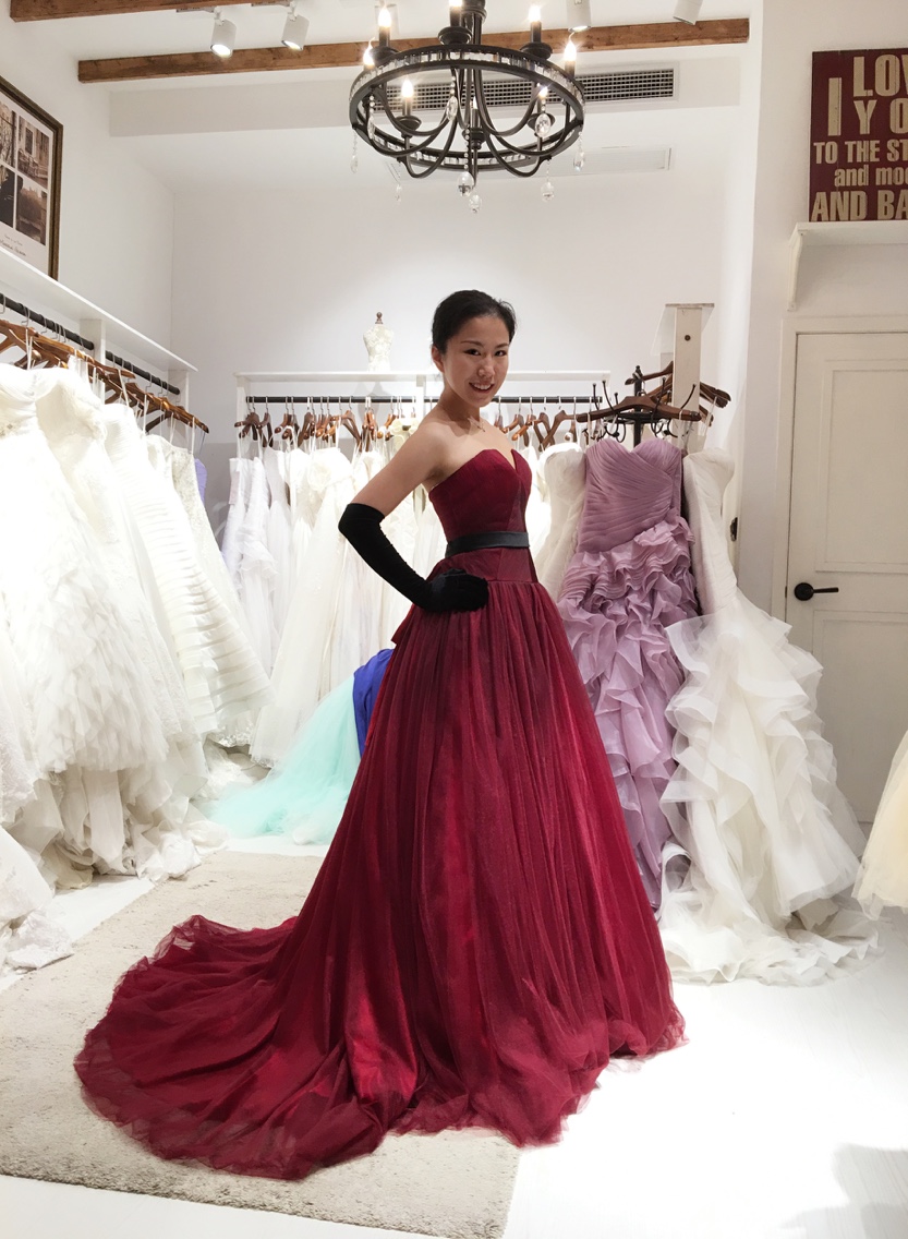 昆明婚纱礼服_昆明苏菲亚婚纱摄影(2)