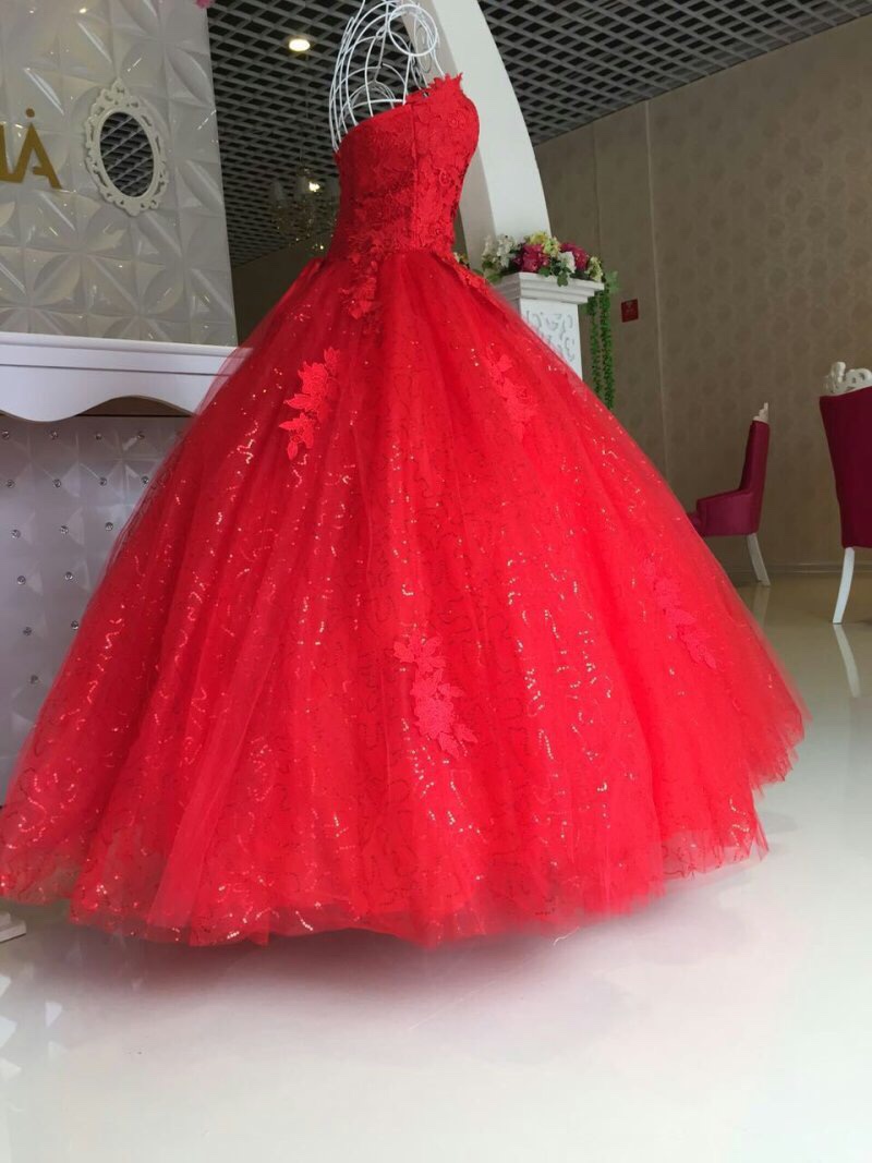 婚纱大红色_婚纱图片唯美